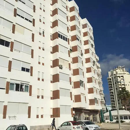 Apartment Facing The Sea Armacao de Pera